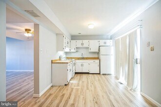 29 Maureen Ct in Sicklerville, NJ - Building Photo - Building Photo