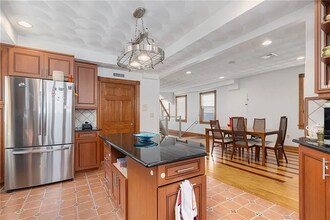 18 Piedmont St, Unit Fl 2 in Providence, RI - Foto de edificio - Building Photo