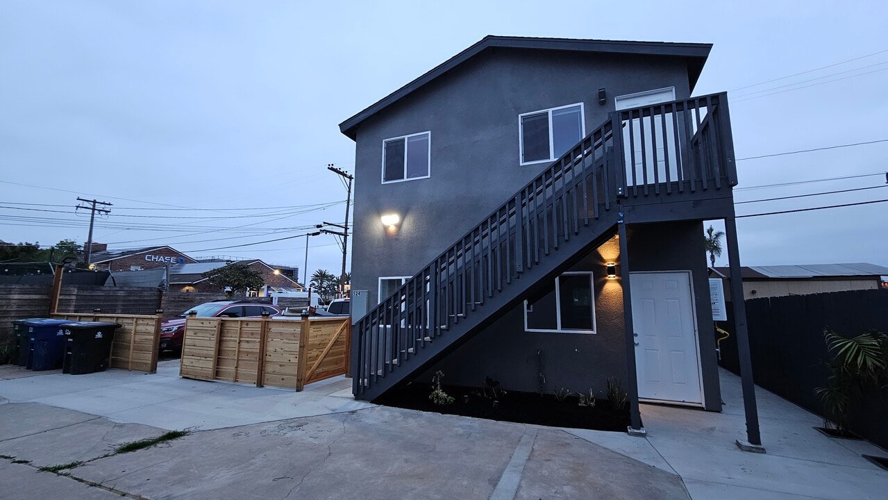 520 Otis St, Unit 524 in Chula Vista, CA - Foto de edificio