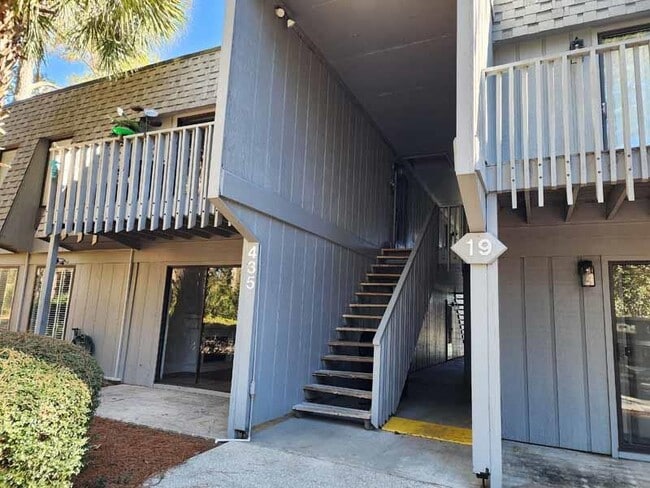 435 Salt Marsh Cir in Pawleys Island, SC - Building Photo - Building Photo