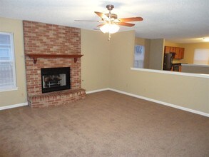 7588 Hollow Reed Ct in Noblesville, IN - Building Photo - Building Photo