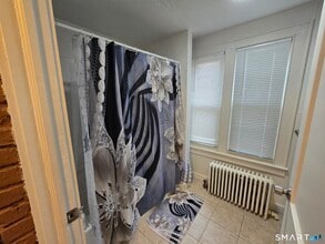 157 Eastern Ave in Waterbury, CT - Building Photo - Building Photo