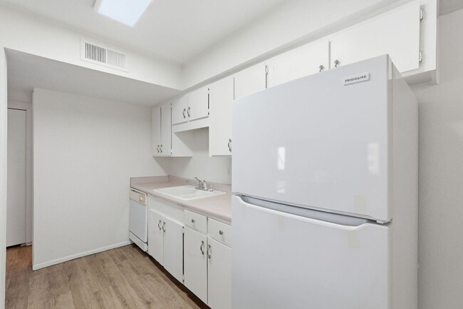 property at 1500 W Rio Salado Pkwy