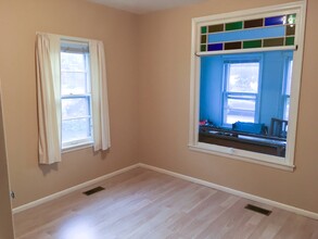 1034 NE 18th Ave in Minneapolis, MN - Building Photo - Building Photo