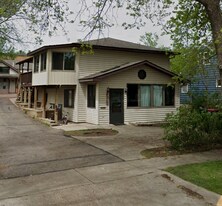 1217 5th St in Hudson, WI - Building Photo