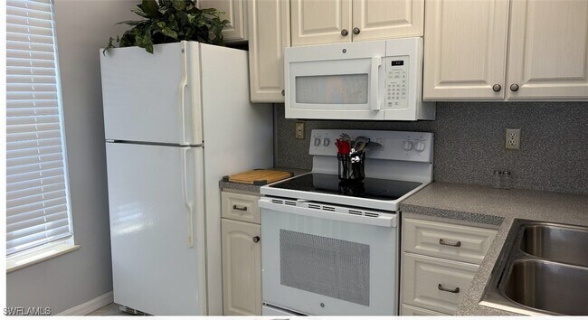 property at 1315 Mainsail Dr