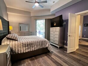 945 E Playa del Norte Dr, Unit #1018 in Tempe, AZ - Building Photo - Building Photo