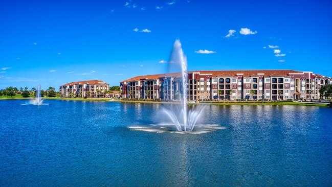 Messina Luxury Apartments in New Smyrna Beach, FL - Foto de edificio - Building Photo