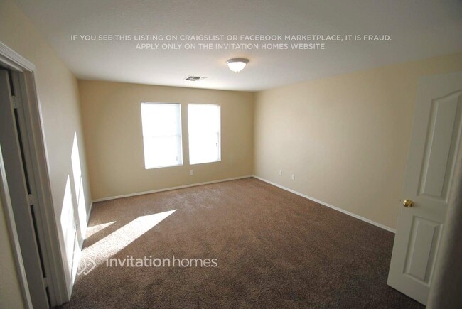10863 E Forge Cir in Mesa, AZ - Foto de edificio - Building Photo