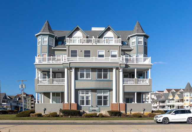 4 Ocean Ave in Ocean Grove, NJ - Building Photo - Building Photo