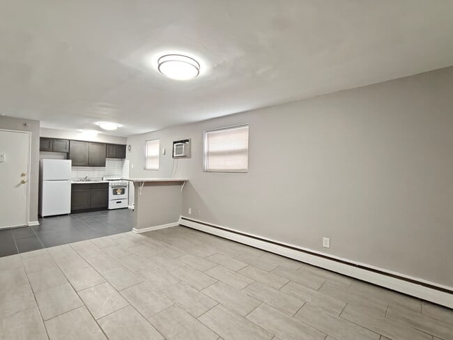 property at 7108 Oxford Ave