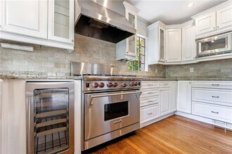 1268 University Dr NE in Atlanta, GA - Building Photo - Building Photo