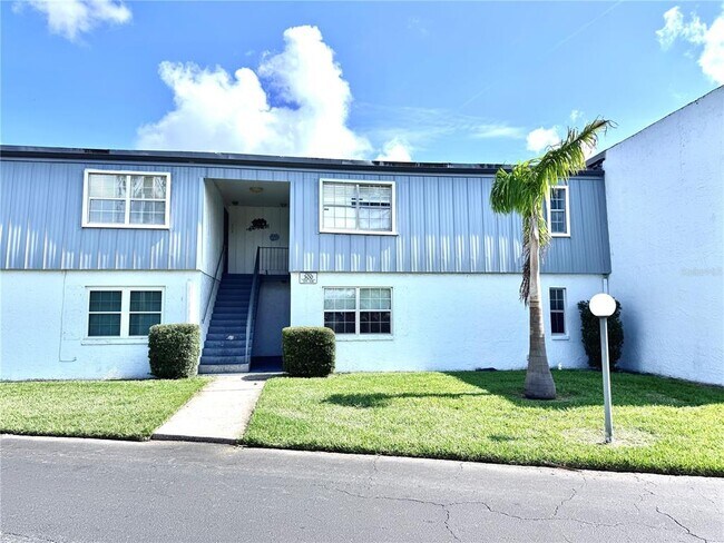 property at 1000 S Semoran Blvd