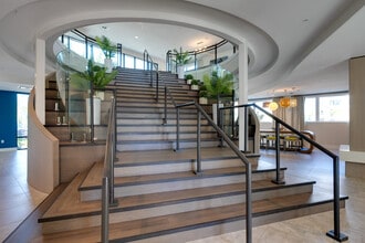 The Reef Apartments in Jacksonville, FL - Building Photo - Interior Photo