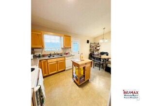 5426 Cox Rd in Milton, FL - Building Photo - Building Photo