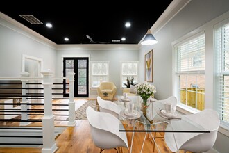 243 Oakcliff Ct NW in Atlanta, GA - Building Photo - Building Photo