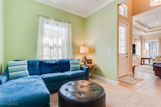 7096 Dominica Dr in Naples, FL - Building Photo - Building Photo