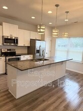 207 Timberline Oak Dr in Goldsboro, NC - Building Photo - Building Photo