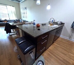 2778 N Milwaukee Ave in Chicago, IL - Building Photo - Building Photo