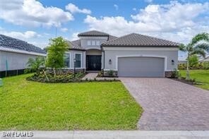 11907 Raggio Dr in Ft. Myers, FL - Building Photo