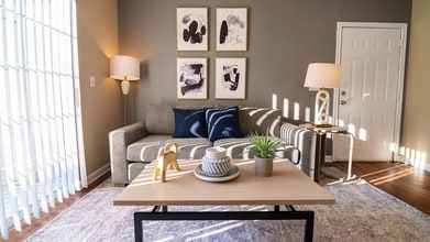 Enclave Hartland in Lexington, KY - Building Photo - Building Photo