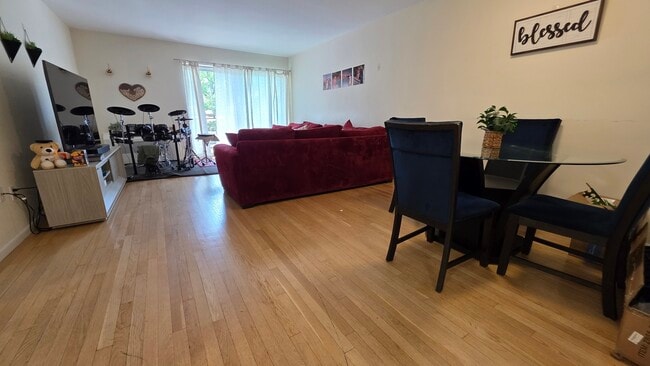 25 Vernon St, Unit 205