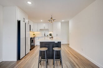 6th and Raymond in Santa Monica, CA - Foto de edificio - Building Photo