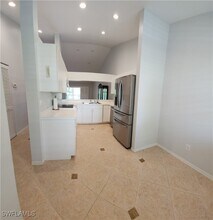 186 Pebble Shores Dr in Naples, FL - Building Photo - Building Photo