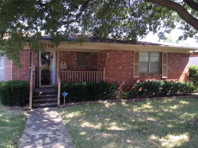 10107 Muskogee Dr
