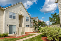 The Village at Appian Way in Gahanna, OH - Building Photo - Building Photo