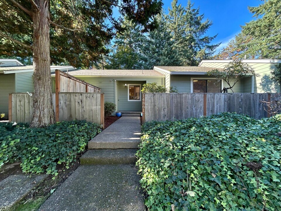 14861 SW 106th Ave in Tigard, OR - Building Photo