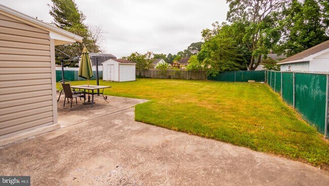 222 MacClelland Ave in Glassboro, NJ - Building Photo - Building Photo