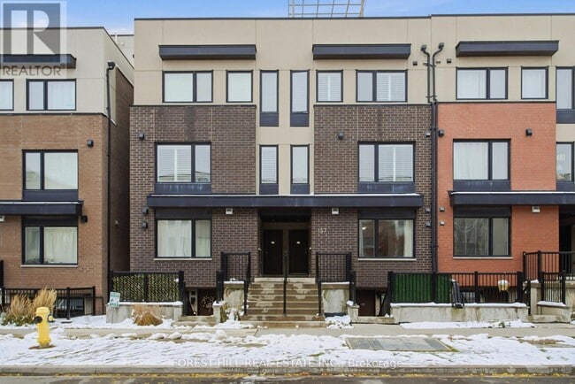 property at 157 William Duncan Rd