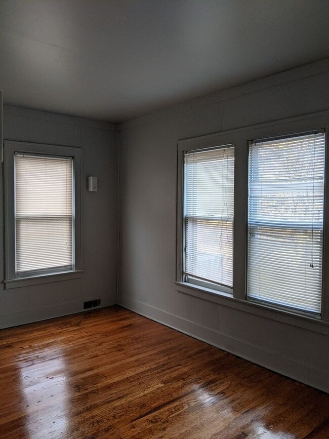 property at 2195 Springle St