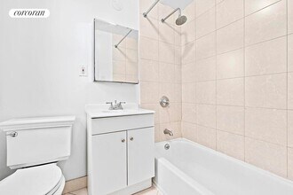 25 Lafayette Ave in Brooklyn, NY - Building Photo - Building Photo