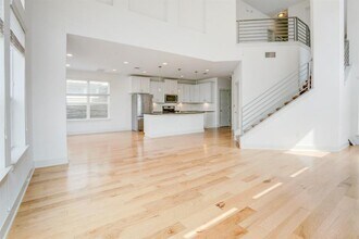 5915 Swayden Ln in Austin, TX - Building Photo - Building Photo