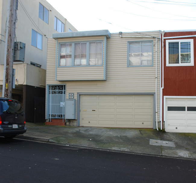 407 89th St in Daly City, CA - Building Photo - Building Photo