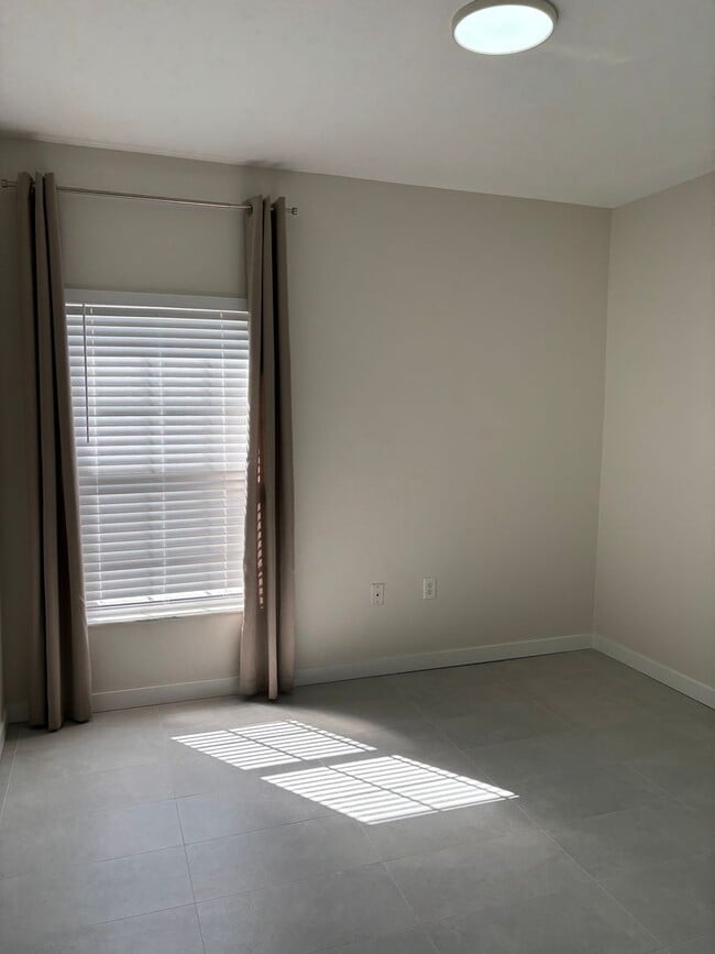 4810 19th St in Zephyrhills, FL - Building Photo - Building Photo