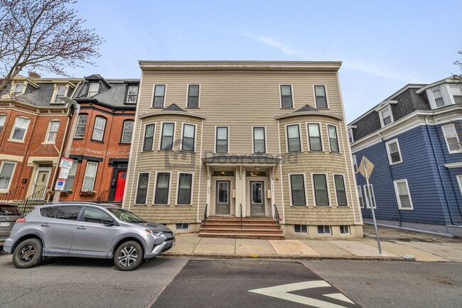 property at 868 E 4th St
