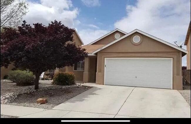 property at 1237 Ave Esplendida