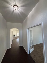 1757 Amberwood Loop in Kyle, TX - Foto de edificio - Building Photo