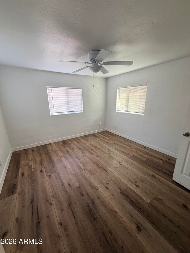 2419 E Oak St in Phoenix, AZ - Building Photo - Building Photo