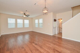 18724 Cypress Loch Dr in Spring, TX - Foto de edificio - Building Photo