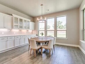 18704 Neri Dr in Edmond, OK - Building Photo - Building Photo