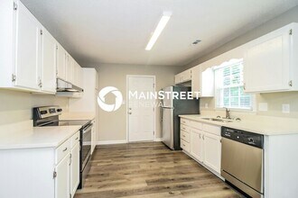 1716 Carriage Cove Ln in Winston-Salem, NC - Building Photo - Building Photo