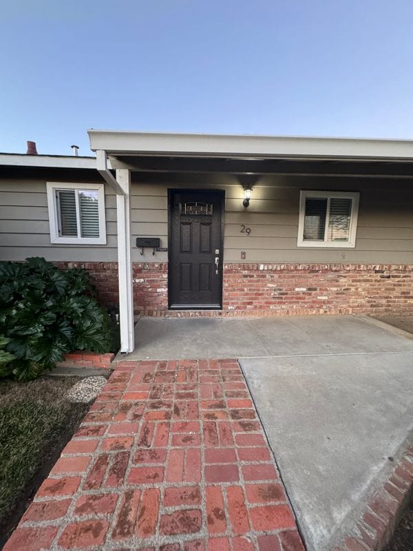 property at 29 Cypress Dr