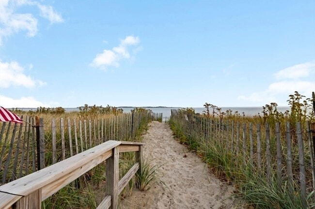 property at 129 Lynnway