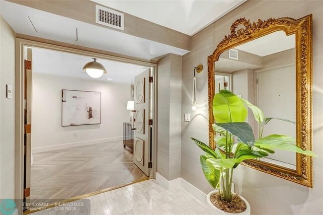 2200 N Ocean Blvd in Fort Lauderdale, FL - Building Photo - Building Photo