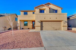 7421 Red Cedar Dr in El Paso, TX - Building Photo
