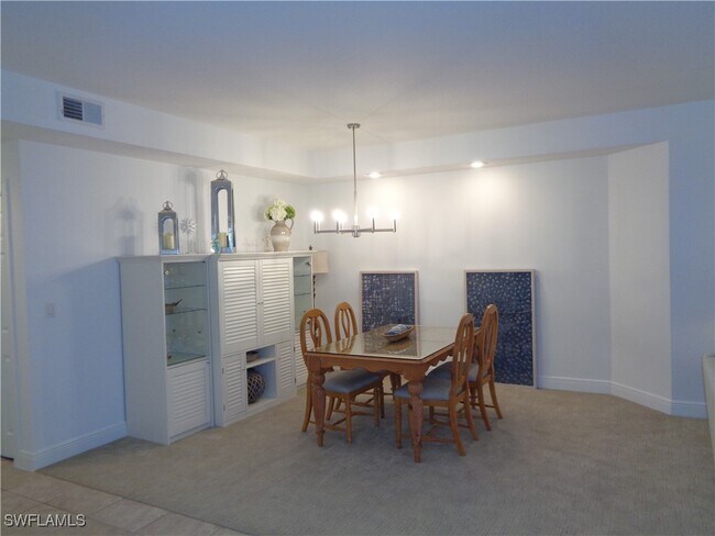 515 Laguna Royale Blvd in Naples, FL - Building Photo - Building Photo